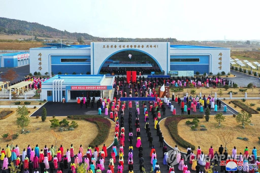 朝鲜“大成山冰淇淋工厂”竣工，金正恩发起该项目建设