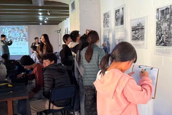 南非开普敦华裔青少年互动学习抗战史