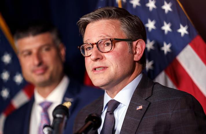 约翰逊表示，对俄罗斯的制裁“早就应该了”