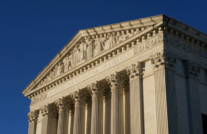 最高法院拒绝阻止加州新的十年中期国会地图