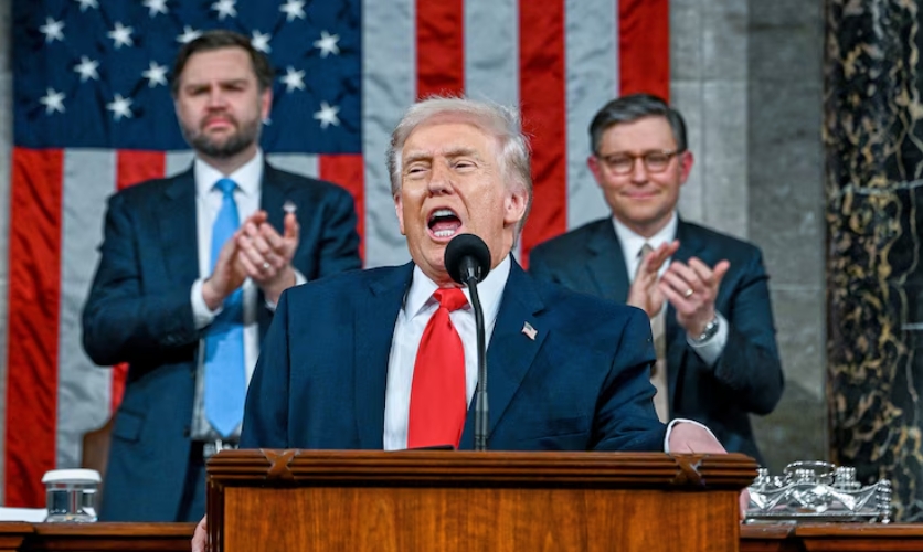 分析：特朗普 “黄金时代” 国情咨文愿景，将迎中期选举大考