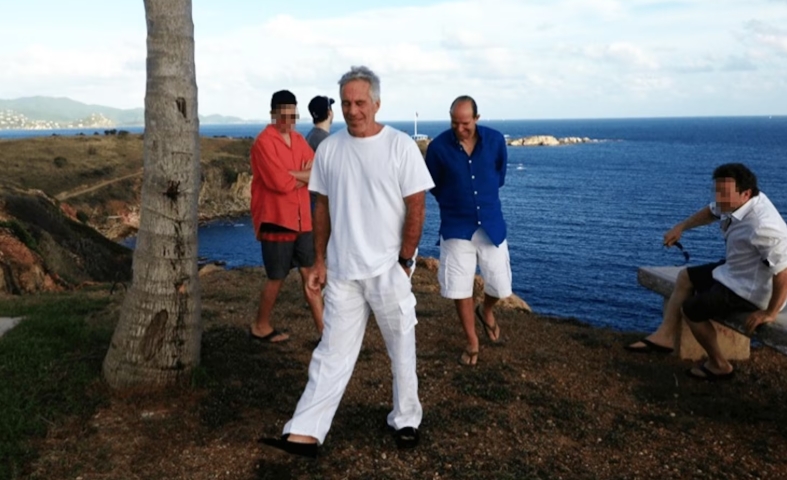 特朗普称卢特尼克 “非常清白”，美司法部重新发布爱泼斯坦岛照片